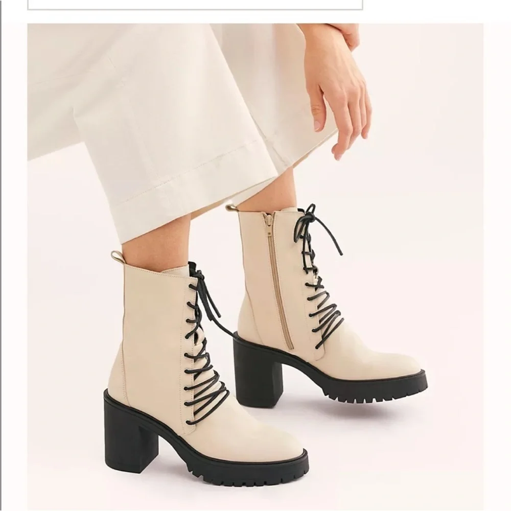 Free People Dylan Lace-Up Boots Platform Heel Ivory White Leather EU 38 US 8 - Picture 4 of 14